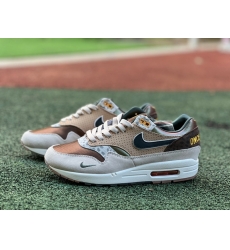 NIKE AIR MAX 1 87 PREM UO P HQ2640 200 NIKE AIR MAX 1 87 PREM UO P HQ2640 200